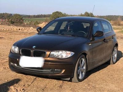 Gebraucht BMW 116 122 PS (89 kW) 2010 Braun Kleinwagen