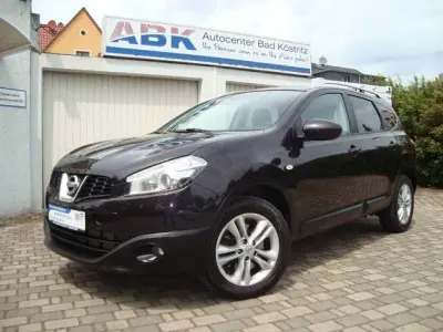 Gebraucht Nissan Qashqai +2 Acenta 150 PS (110 kW) 2010 Schwarz SUV