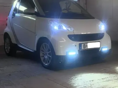 Gebraucht Smart ForTwo Coupé 64 PS (47 kW) 2010 Weiß Coupé