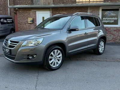 Gebraucht VW Tiguan Team 150 PS (110 kW) 2010 Grau SUV