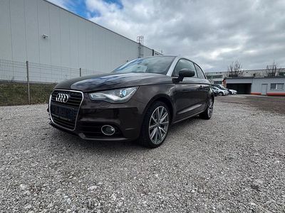 Gebraucht Audi A1 105 PS (77 kW) 2012 Blau Kleinwagen