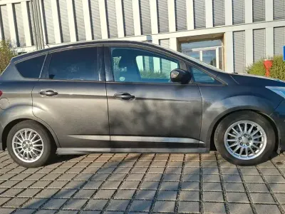 Gebraucht Ford C-MAX Business Edition 125 PS (91 kW) 2016 Braun Van / Kleinbus