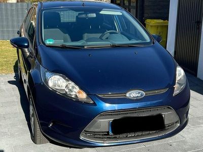Gebraucht Ford Fiesta Trend 82 PS (60 kW) 2010 Blau Kleinwagen