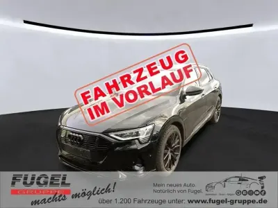 Gebraucht Audi e-tron S-Line 300 kW (408 PS) 2022 Mythosschwarz metallic SUV