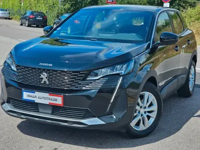 Gebraucht Peugeot 3008 Active 131 PS (96 kW) 2022 Schwarz SUV