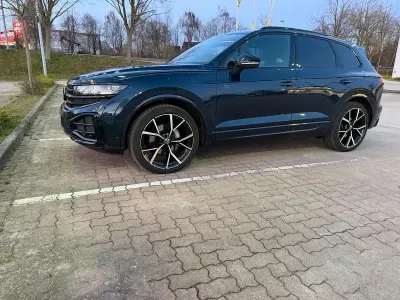 Brugt VW Touareg R-line 2024 Blå SUV