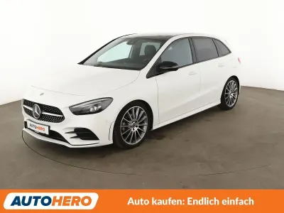 Gebraucht Mercedes B180 AMG line 136 PS (100 kW) 2022 Weiß Van / Kleinbus