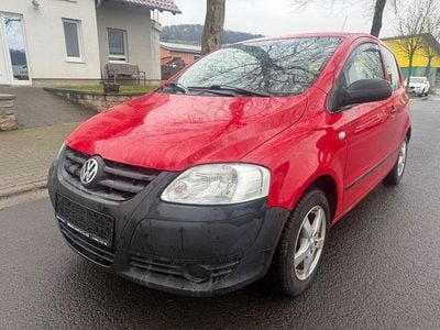 Gebraucht VW Fox Basis 54 PS (39 kW) 2008 Rot Kleinwagen