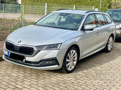 gebraucht Skoda Octavia 1.5 TSI / neues Modell