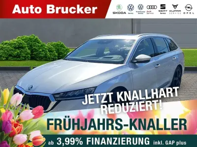 Gebraucht Skoda Octavia Style 150 PS (110 kW) 2022 Brilliantsilber Kombi