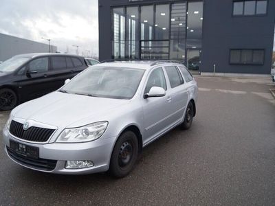 gebraucht Skoda Octavia Combi Family PDC SHZ AHK KLIMA