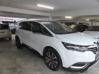Używany Renault Espace Initiale Paris 160 KM (117 kW) 2016 Biały Minivan