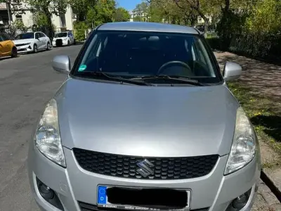 Usata Suzuki Swift 75 CV (55 kW) 2013 Argento Utilitaria