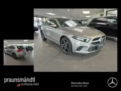 Gebraucht Mercedes A180 Progressive 116 PS (85 kW) 2019 Silber Limousine