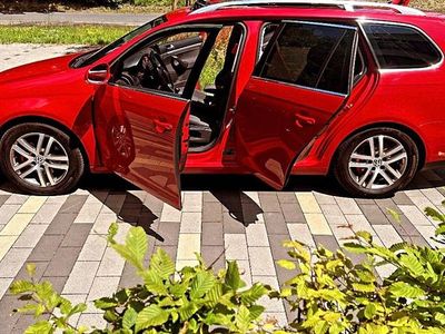 Gebraucht VW Golf VI Edition 122 PS (89 kW) 2010 Rot Kleinwagen