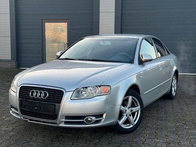 Silber Gebraucht 2006 Audi A4 Limousine | 1.900 € (Fairer Preis)