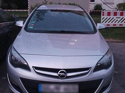Usata Opel Astra 120 CV (88 kW) 2014 Grigio Station wagon