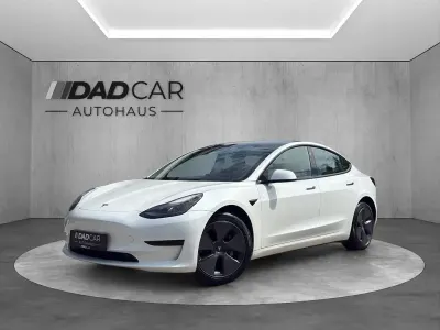 Gebraucht Tesla Model 3 RWD 239 kW (325 PS) 2023 Weiß Limousine