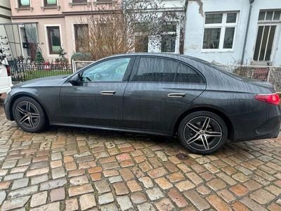 Mercedes E200