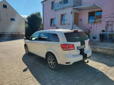 Używany Dodge Journey 287 KM (211 kW) 2016 Biały SUV