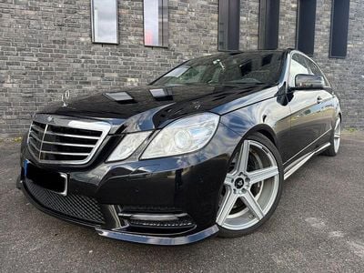 Usata Mercedes E500 AMG line 408 CV (300 kW) 2012 Nero Berlina