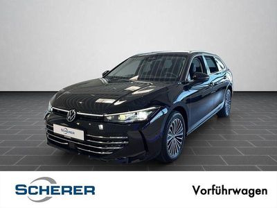 Grenadillschwarz metallic (metallic) Gebraucht 2025 VW Passat Elegance Limousine | 47.470 € (Teuer)