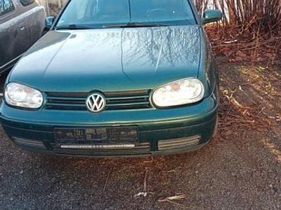 Gebraucht VW Golf III 108 PS (79 kW) 1999 Grün Cabrio