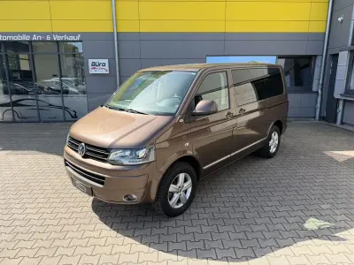 Gebraucht VW Multivan Highline 179 PS (131 kW) 2012 Braun Van / Kleinbus