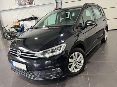 Gebraucht VW Touran 116 PS (85 kW) 2020 Deep black Van / Kleinbus