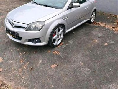 Gebraucht Opel Tigra 66 PS (48 kW) 2006 Silber Cabrio