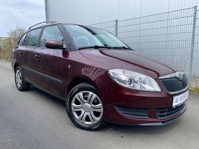 gebraucht Skoda Fabia 1,2 TSI °°DSG°°KLIMAAUTO°°TEMPOMAT°°PDC°°