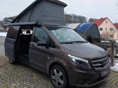 Braun Gebraucht 2018 Mercedes V250 Marco Polo Van / Kleinbus | 39.900 €