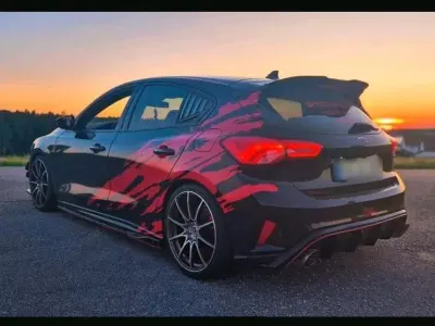 Gebraucht Ford Focus ST 280 PS (205 kW) 2020 Schwarz Limousine