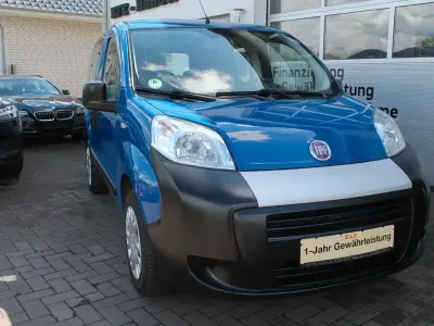 Gebraucht Fiat Fiorino Basis 73 PS (53 kW) 2011 Colore esterno (blau) Van / Kleinbus
