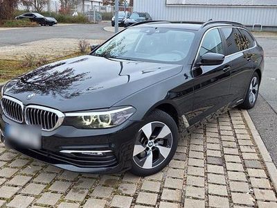 Gebraucht BMW 520 Sport Line 190 PS (139 kW) 2019 Schwarz Kombi
