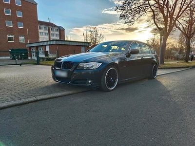 Gebraucht BMW 325 260 PS (191 kW) 2009 Schwarz Kombi
