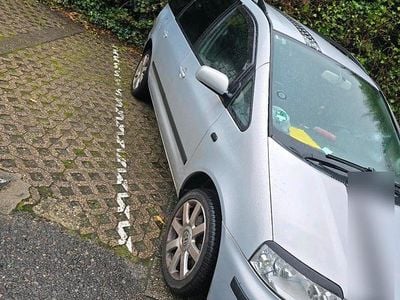 VW Sharan
