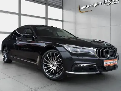 Gebraucht BMW 740L Exclusive 326 PS (239 kW) 2016 Black sapphire metallic (475) Limousine