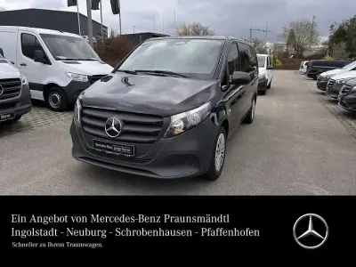 Gebraucht Mercedes Vito 163 PS (119 kW) 2025 Obsidianschwarz Van