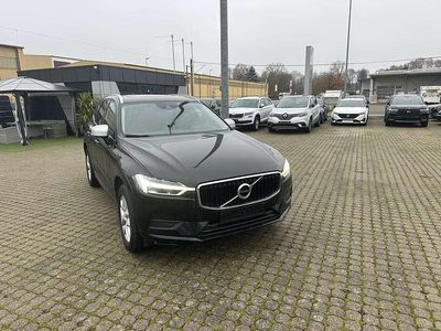 Gebraucht Volvo XC60 Momentum 190 PS (139 kW) 2018 Onyx black / metallic SUV