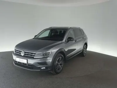 Gebraucht VW Tiguan Allspace IQ Drive 150 PS (110 kW) 2019 Grau SUV