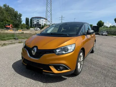Używany Renault Scénic IV Business 110 KM (80 kW) 2019 Pomarańczowy Minivan