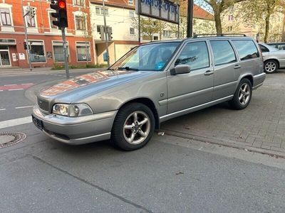 gebraucht Volvo V70 2.4 106kW Automatikgetriebe