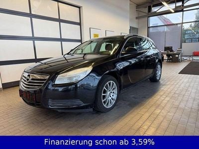 Gebraucht Opel Insignia Edition 160 PS (117 kW) 2013 Schwarz Kombi