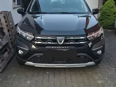 Gebraucht Dacia Sandero Comfort 101 PS (74 kW) 2022 Schwarz Limousine