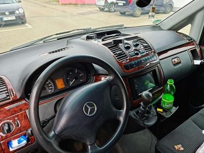 Gebraucht Mercedes Vito 116 PS (85 kW) 2012 Silber Van