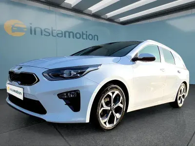 Gebraucht Kia Ceed Spirit 140 PS (102 kW) 2020 Weiß Kleinwagen