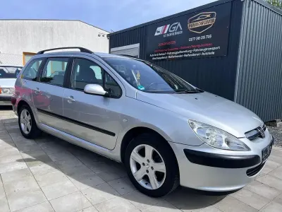 Gebraucht Peugeot 307 Tendance 136 PS (100 kW) 2003 Silber Limousine