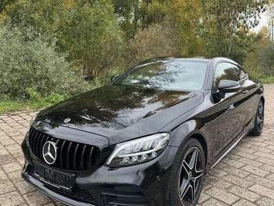 Gebraucht Mercedes C220 AMG 194 PS (142 kW) 2019 Schwarz Coupé