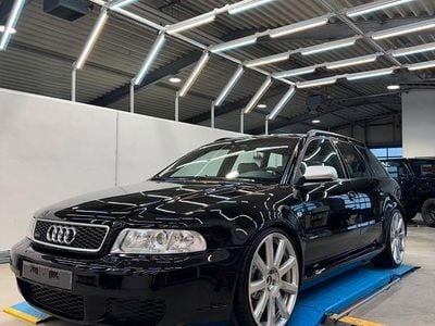 Second-hand Audi RS4 Sport 381 CP (280 kW) 2001 Negru Break
